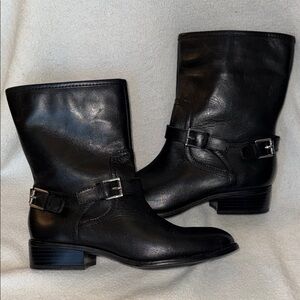 Lauren Ralph Lauren Black Ankle Boots with Buckle Detail - Size 6
